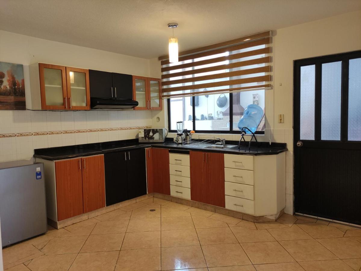 Hospedaje En Quito Norte, Apartamento & Suite Independientes Eksteriør billede