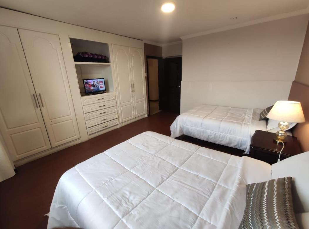 Hospedaje En Quito Norte, Apartamento & Suite Independientes Eksteriør billede